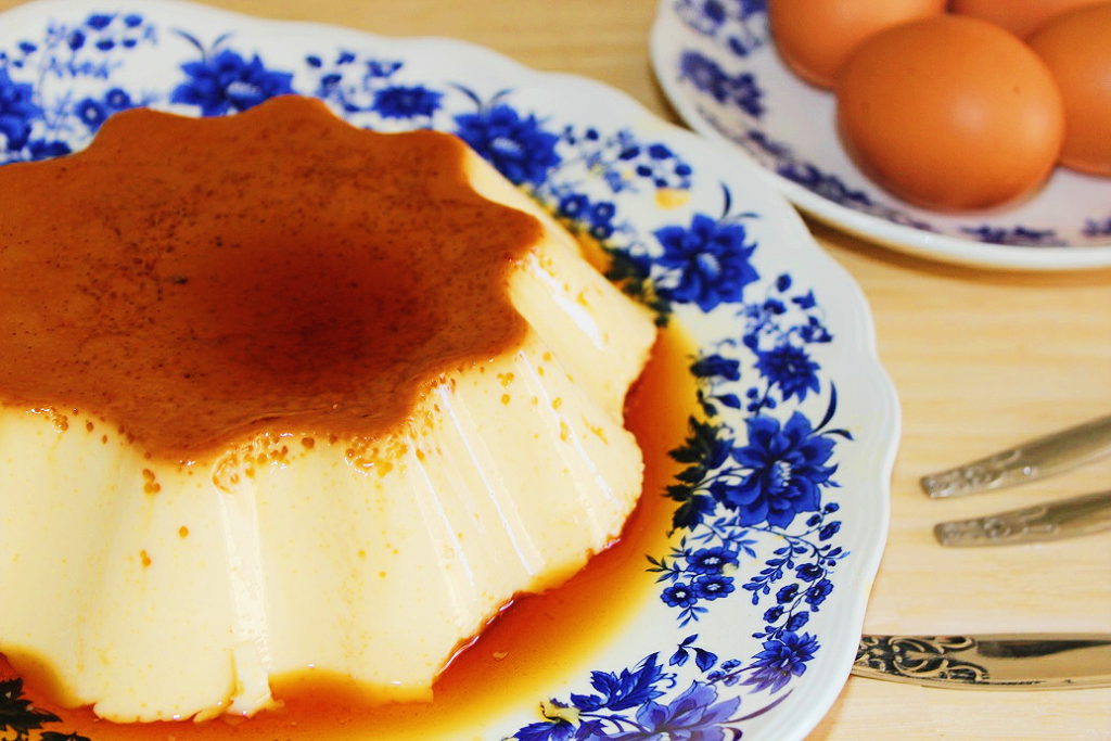 Receta De Flan De Huevo Casero Al Horno | HoyTapeo